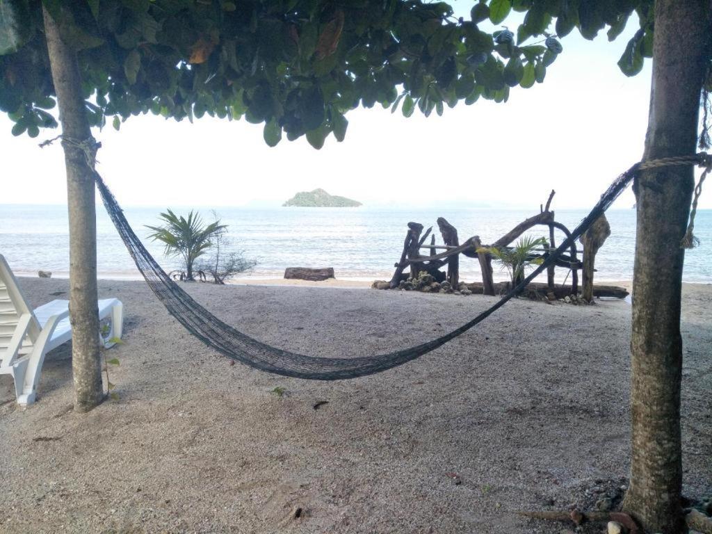 Red Coral Cottage Langkawi Dış mekan fotoğraf