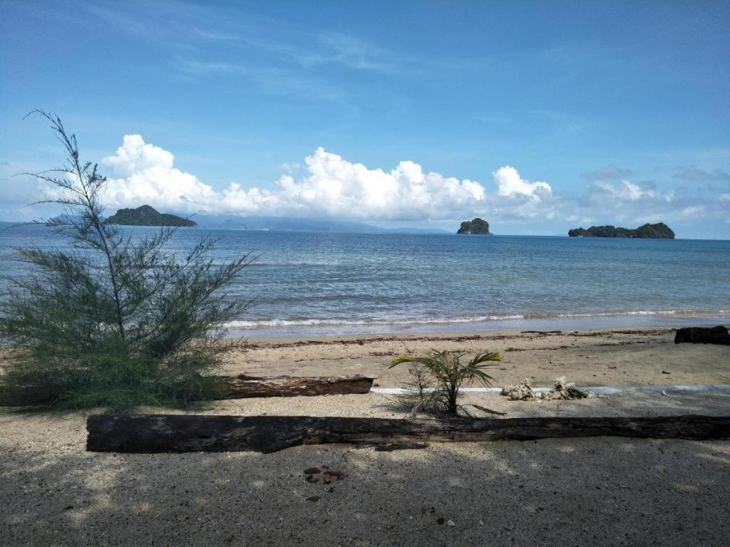 Red Coral Cottage Langkawi Dış mekan fotoğraf